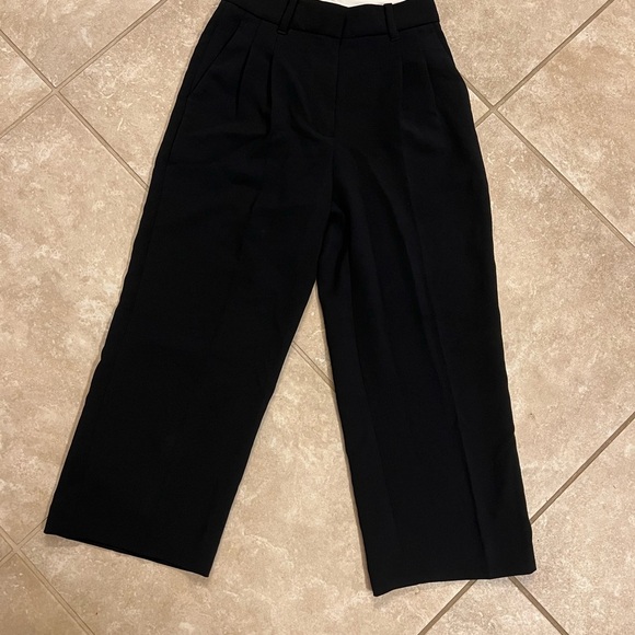 Wilfred Women’s Effortless Cropped Pants - Picture 4 of 11